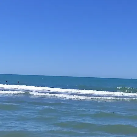 Appartamento 3min To Sea Retreat